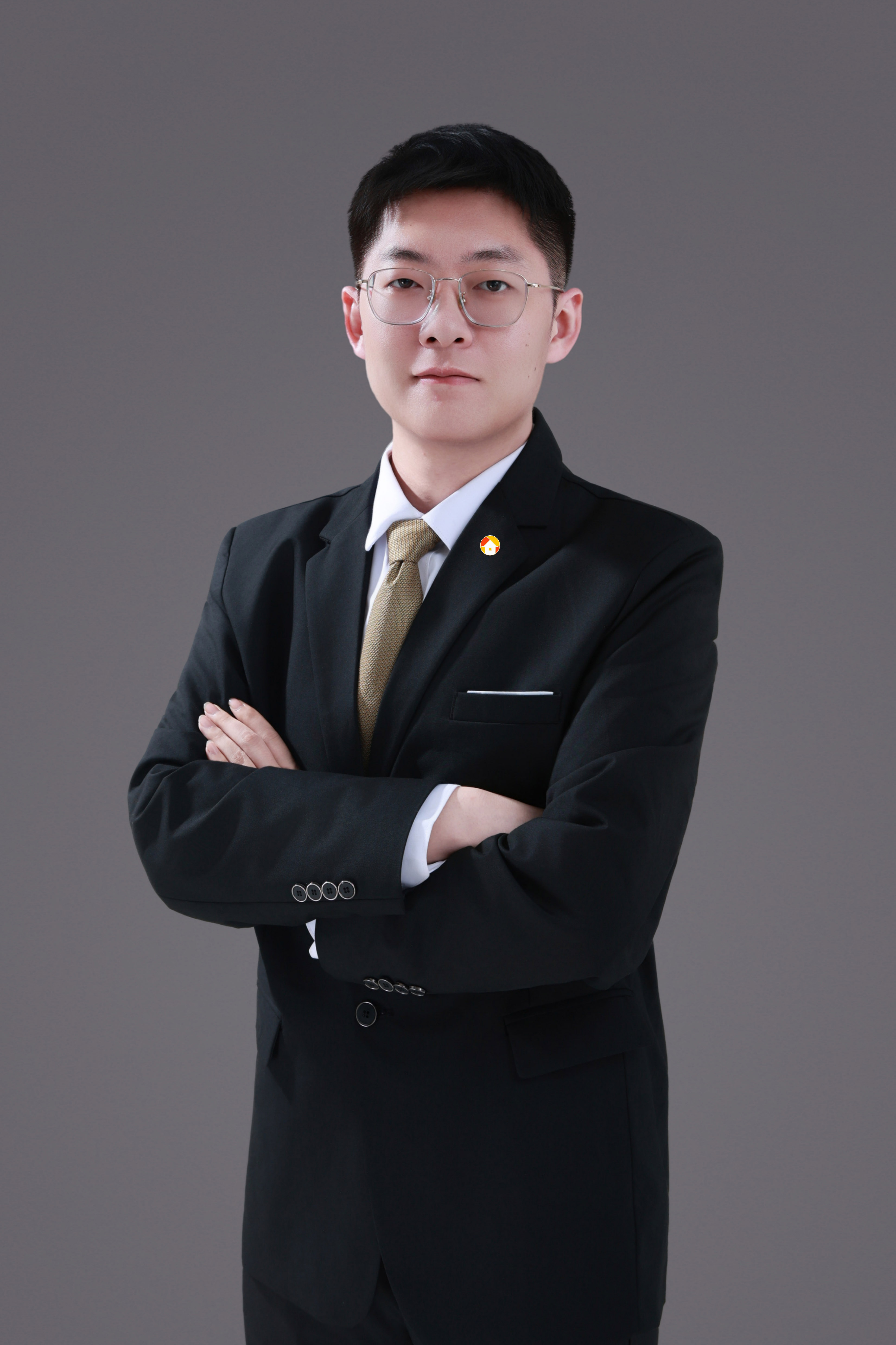 经纪人杨富