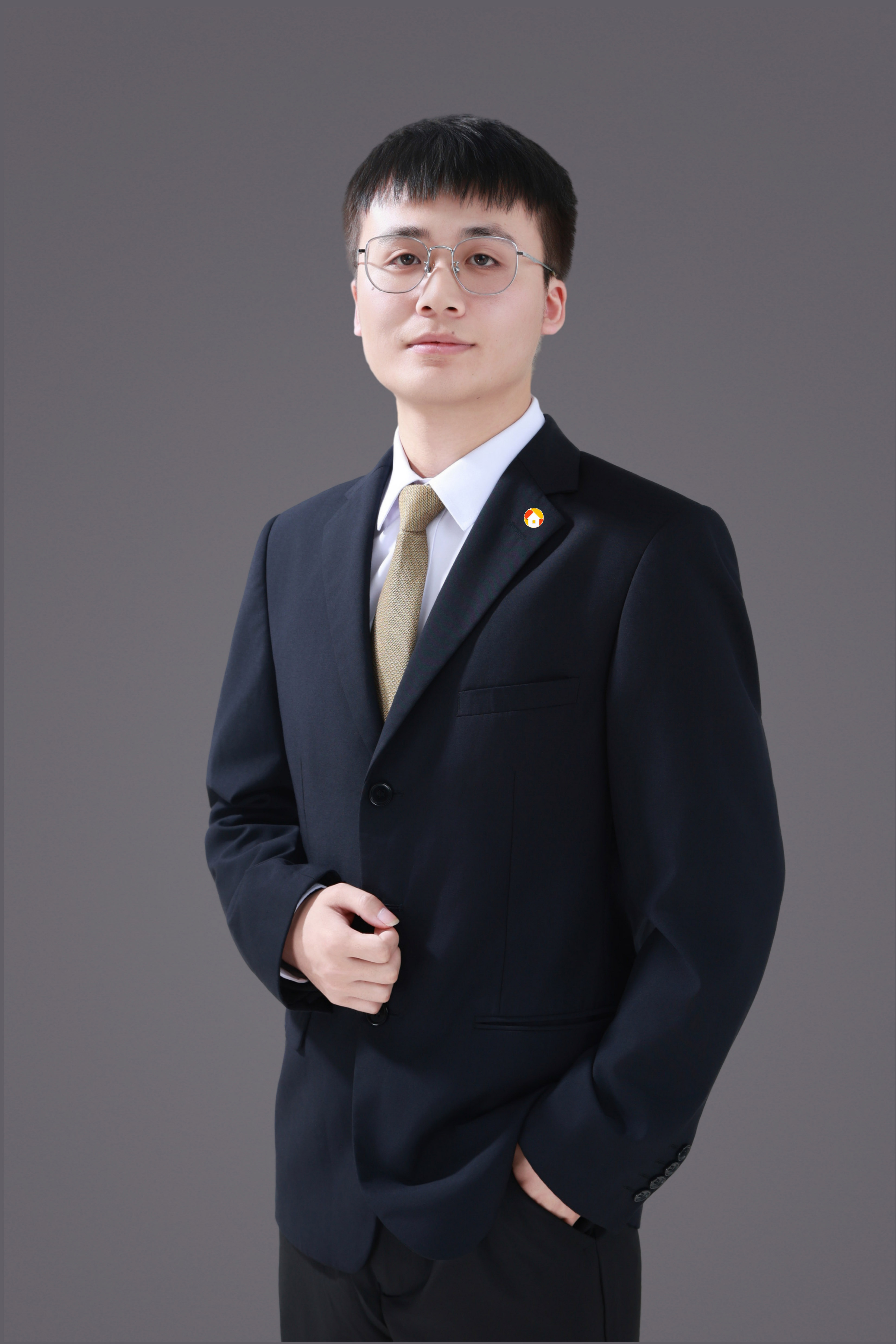 经纪人石锦阳
