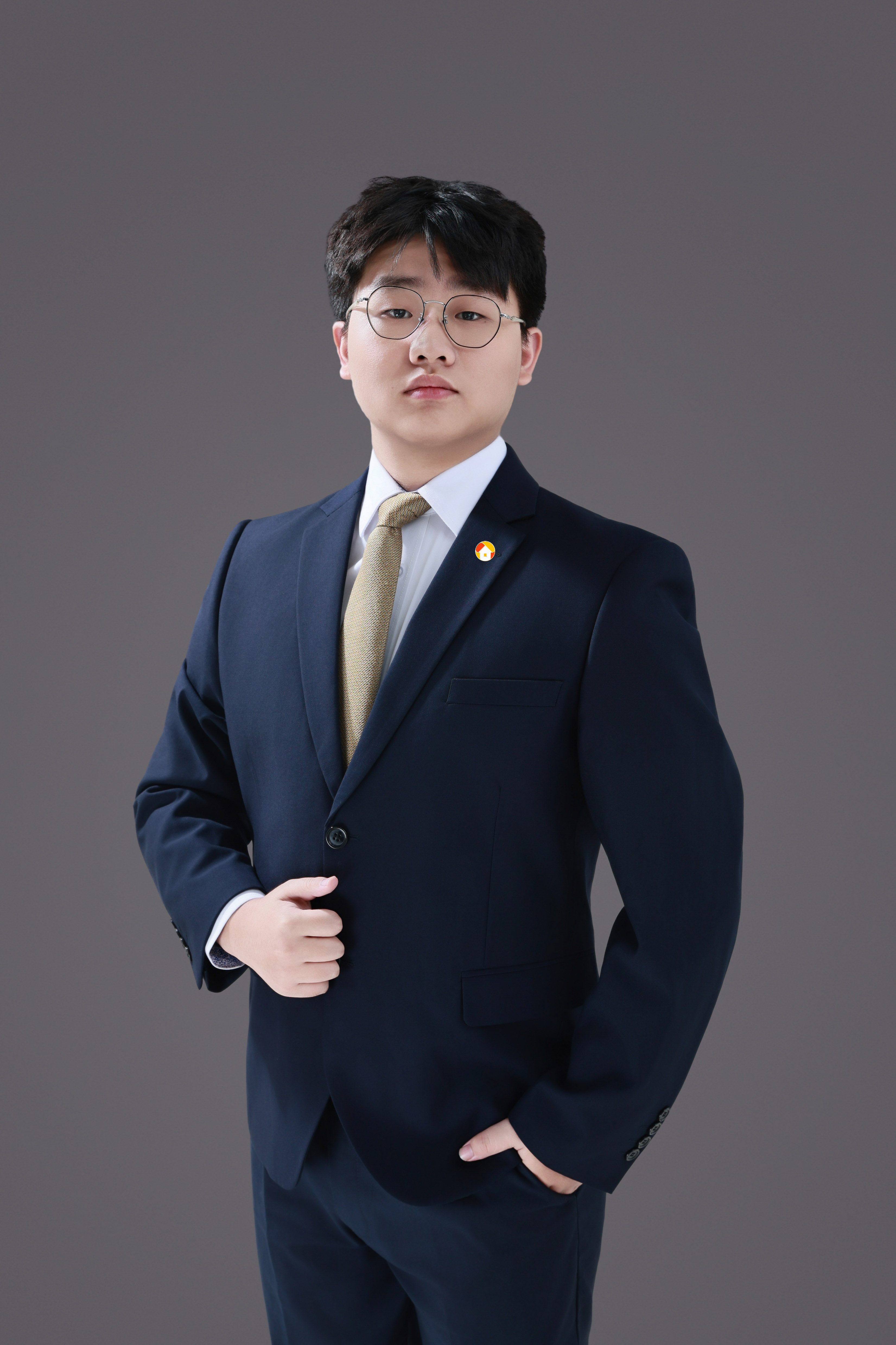经纪人赵文阔